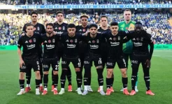 kadikoy-de-kazanan-kara-kartal-besiktas-18588826_4151_m.webp kadikoy-de-kazanan-kara-kartal-besiktas-18588826_4151_m.webp
