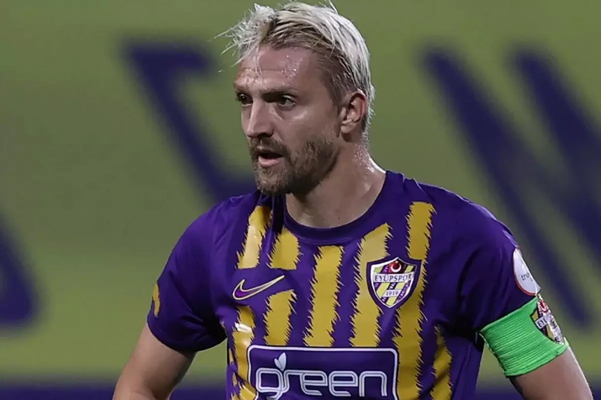Caner Erkin\'e büyük şok